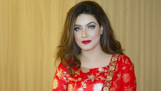 আওয়ামী লীগের মনোনয়ন পেলেন না মাহি