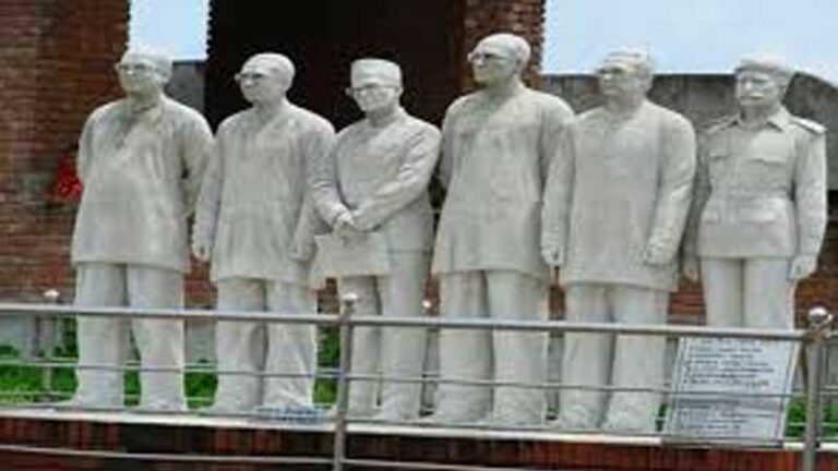 আজ ঐতিহাসিক মুজিবনগর সরকার গঠন দিবস