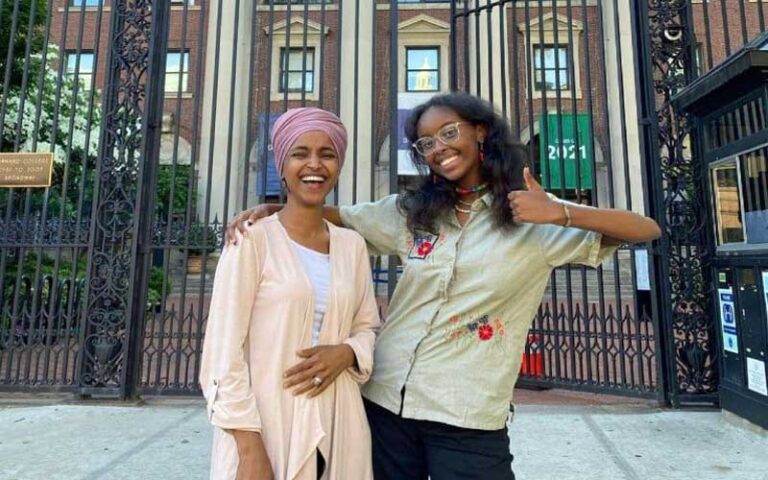 ইসরাইল বিরোধী বিক্ষোভ: কলাম্বিয়া বিশ্ববিদ্যালয় থেকে বাংলাদেশিসহ ৮ শিক্ষার্থী বহিস্কার