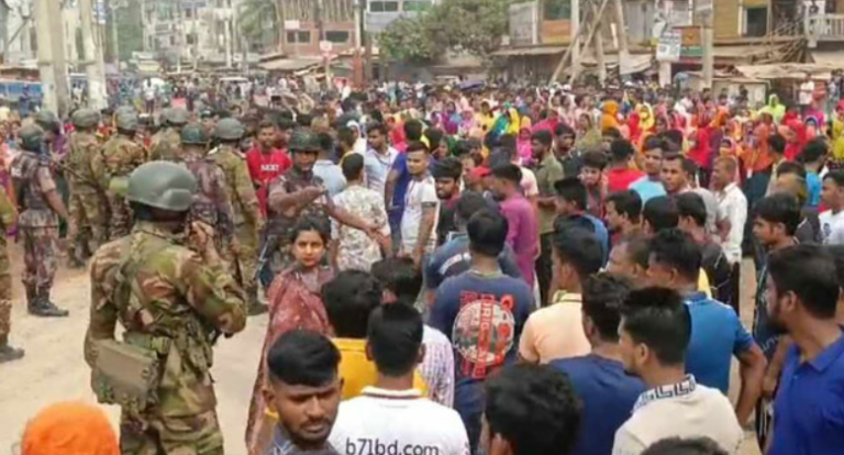 আবারো উত্তাল আশুলিয়া , বন্ধ ৫২ কারখানা