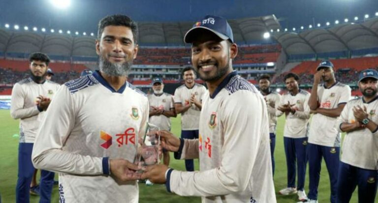 থামলেন মাহমুদউল্লাহ, শেষ হলো পঞ্চরত্নের যুগ