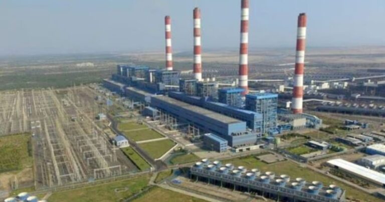 বিদ্যুতের বকেয়ার জন্য বাংলাদেশকে সময় বেঁধে দিলো আদানি