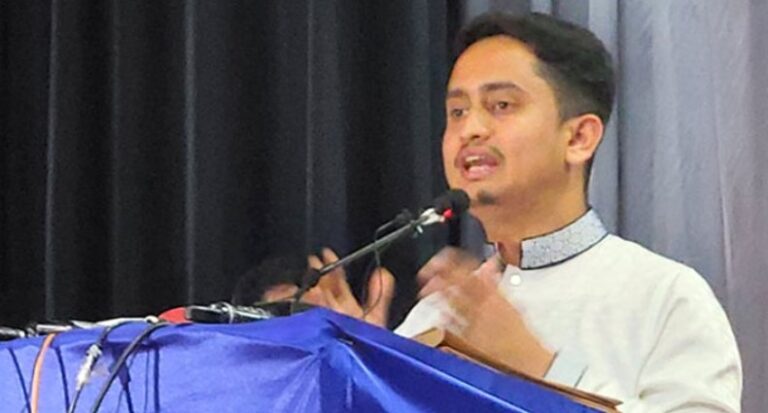 ব্যর্থ হলে কারোরই অস্তিত্ব রাখবে না খুনি হাসিনা : সারজিস