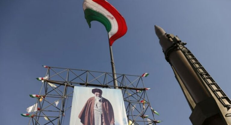 ইরানের গোপন পারমাণবিক গবেষণাকেন্দ্রে ইসরাইলের হামলা