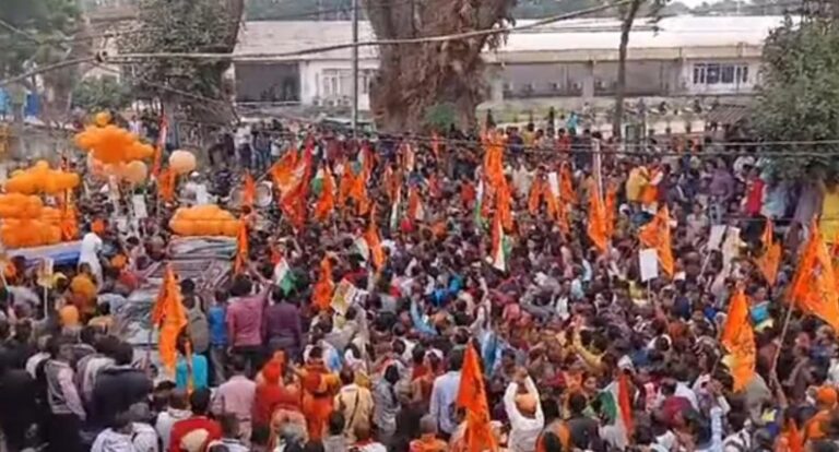 বাংলাদেশকে কঠোর হুঁশিয়ারী বিজেপি নেতা ও সনাতনীদের