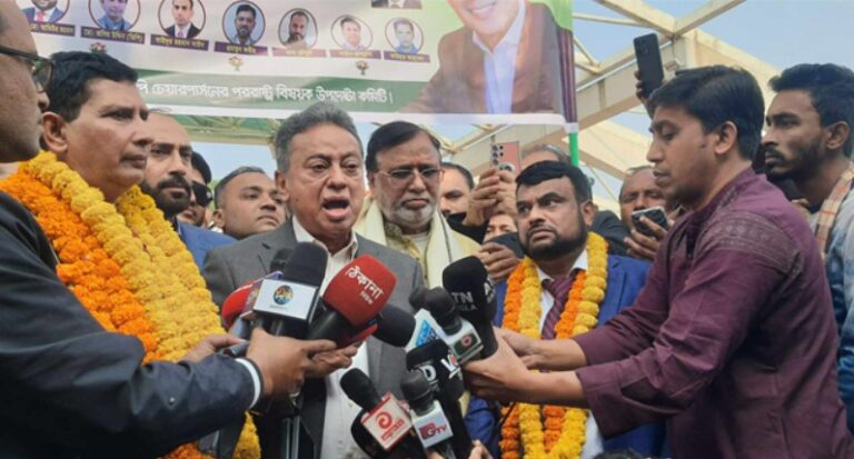 মাইনাস টু ফর্মুলার আশা কখনো পূরণ হবে না : আমীর খসরু