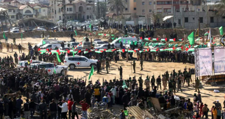 ৩ ইসরাইলি বন্দীকে হস্তান্তর করল হামাস