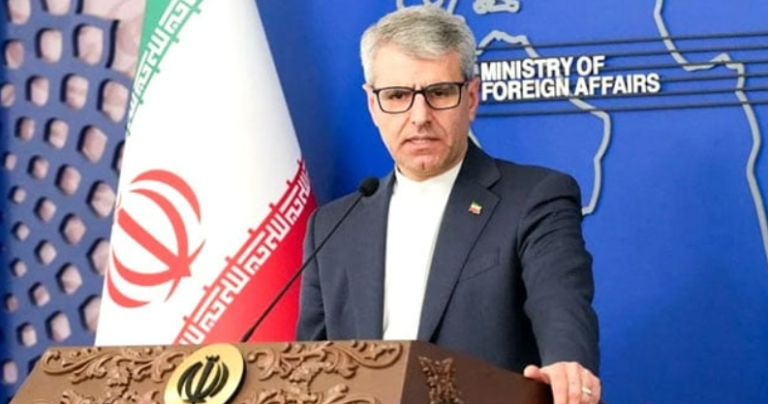 নতুন মার্কিন নিষেধাজ্ঞা ‘শত্রুতার লক্ষণ’ : ইরান