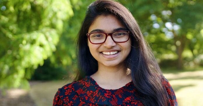 আইনি নোটিশ নিয়ে মুখ খুললেন তাসনিম জারা