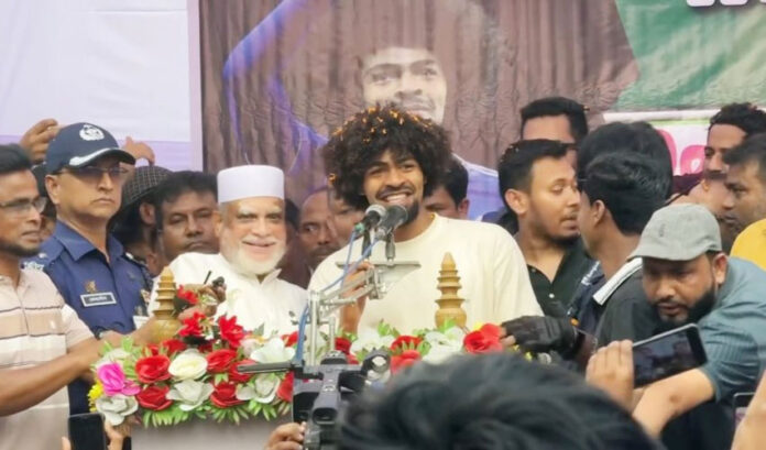 ‘আপনারা আইছইন দেখবার লাগি, ভালা লাগছে’ ‘আপনারা আইছইন দেখবার লাগি, ভালা লাগছে’