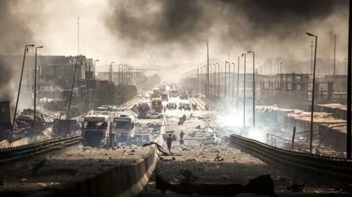 ইরানে ভয়াবহ বিস্ফোরণে নিহত বেড়ে ২৫, আহত ৮০০ ইরানে ভয়াবহ বিস্ফোরণে নিহত বেড়ে ২৫, আহত ৮০০