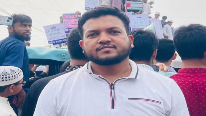 এনসিপি ছাড়লেন হাজীগঞ্জ উপজেলা শাখার সমন্বয়ক সিফাত এনসিপি ছাড়লেন হাজীগঞ্জ উপজেলা শাখার সমন্বয়ক সিফাত