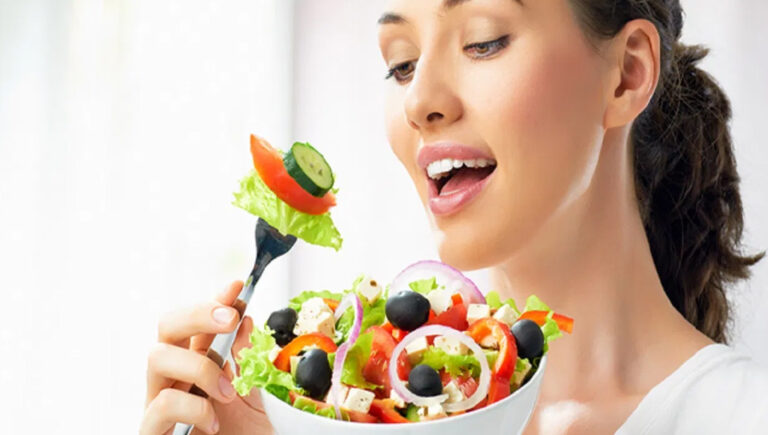 গরমে হরমোনের ভারসাম্য বজায় রাখবে যে খাবার