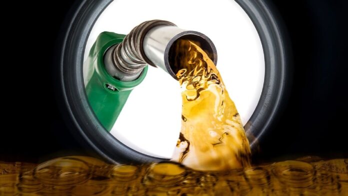 জ্বালানি তেলের দাম কমল ১ টাকা