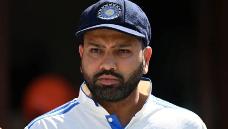 টেস্ট থেকে অবসরের ঘোষণা দিলেন রোহিত শর্মা