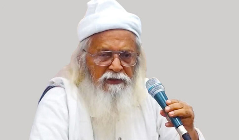 ড. ইউনূসের পদত্যাগ তার জন্য আত্মঘাতী হবে’