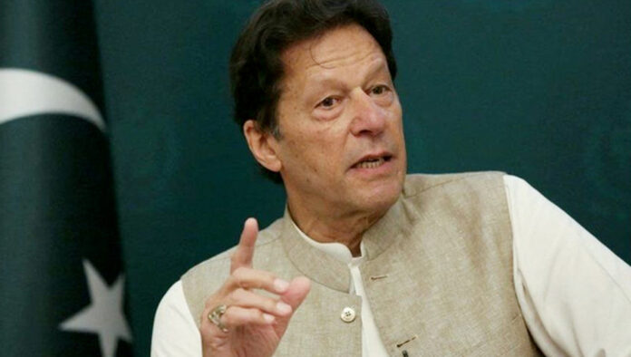 দেশজুড়ে বড় আন্দোলনের প্রস্তুতির নির্দেশ ইমরান খানের