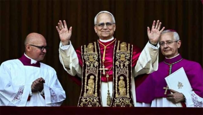 নতুন পোপ নির্বাচিত হলেন আমেরিকান রবার্ট প্রিভোস্ট নতুন পোপ নির্বাচিত হলেন আমেরিকান রবার্ট প্রিভোস্ট