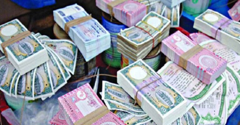 বাজারে আসছে নতুন নোট, নকশায় জুলাই অভ্যুত্থানের গ্রাফিতি