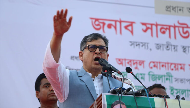 বিদেশে কী চুক্তি করেছেন?; প্রধান উপদেষ্টাকে সালাহউদ্দিন