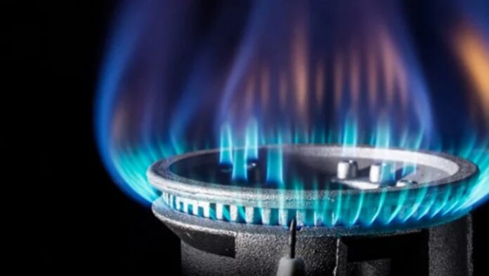 শিল্প খাতে গ্যাস সংকটে উৎপাদন কমেছে ৬০% শিল্প খাতে গ্যাস সংকটে উৎপাদন কমেছে ৬০%