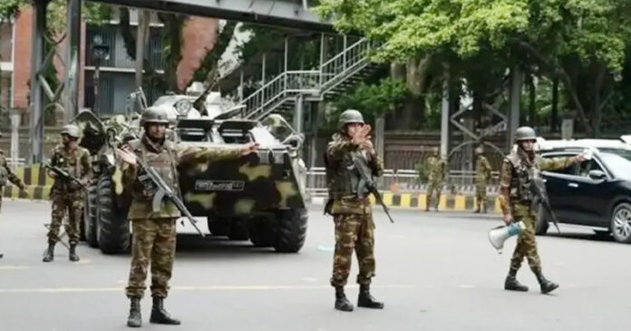 সশস্ত্র বাহিনীর ম্যাজিস্ট্রেসি ক্ষমতার মেয়াদ বাড়ল আরও ৬০ দিন সশস্ত্র বাহিনীর ম্যাজিস্ট্রেসি ক্ষমতার মেয়াদ বাড়ল আরও ৬০ দিন