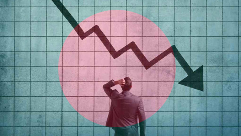 অর্থনৈতিক সংকটে বাংলাদেশ: বিনিয়োগ স্থবিরতায় বাড়ছে বেকারত্ব