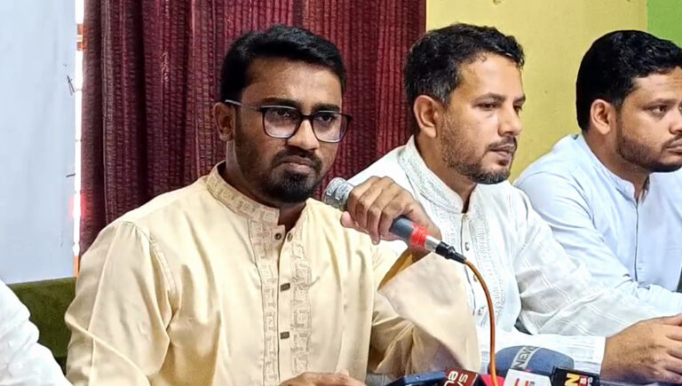 উপদেষ্টা আসিফ মাহমুদের বিরুদ্ধে তদন্তের দাবি রাশেদ খানের