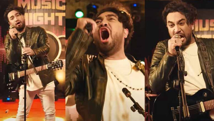 ওভারঅ্যাক্টিং করে হাসির পাত্র জোভান ওভারঅ্যাক্টিং করে হাসির পাত্র জোভান