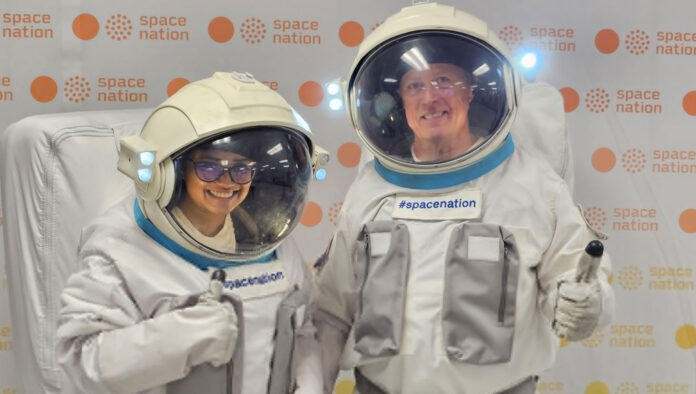 চাঁদে পা রাখতে যাচ্ছেন প্রথম বাংলাদেশি রুতবা