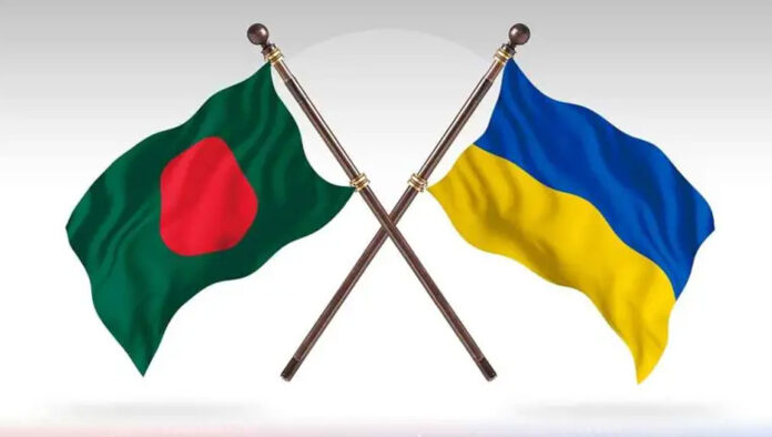 ঢাকার ওপর কেন ক্ষুব্ধ ইউক্রেন, ইইউকে নিষেধাজ্ঞার সুপারিশ