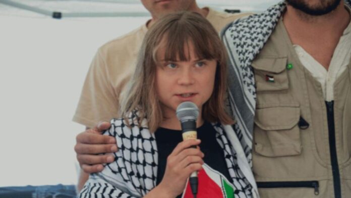 ত্রাণবাহী ‘ম্যাডলিন’ জাহাজ থেকে গ্রেটা থুনবার্গের ভিডিও বার্তা ত্রাণবাহী ‘ম্যাডলিন’ জাহাজ থেকে গ্রেটা থুনবার্গের ভিডিও বার্তা