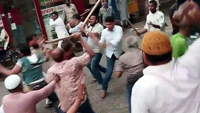 বরিশালে জাতীয় পার্টির বিক্ষোভ মিছিলে হামলা, আহত ৫