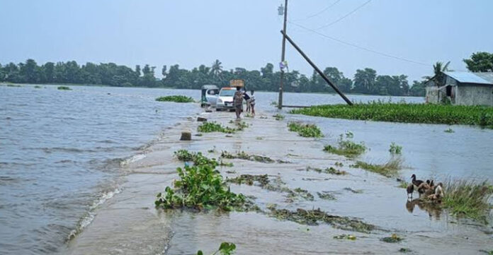 ২ বিভাগে বন্যা পরিস্থিতির অবনতি, বাড়ছে নদ-নদীর পানি
