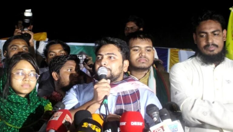 আমরা গণভবন জয় করেছি, জাতীয় সংসদকেও জয় করব: নাহিদ