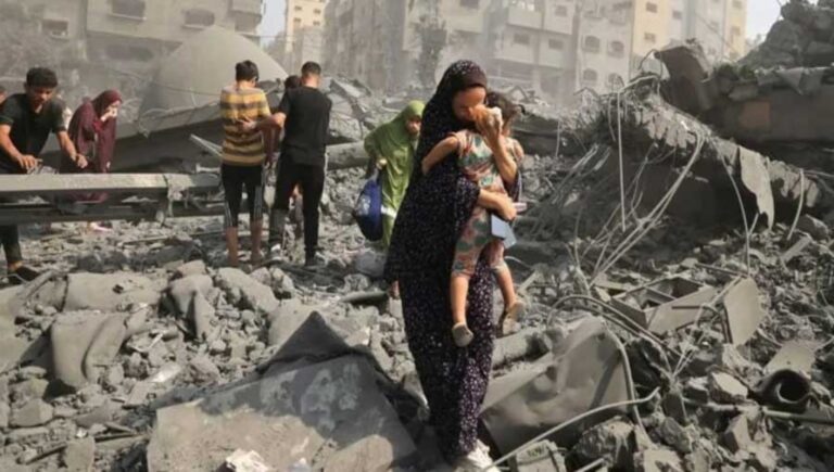 ইসরায়েলি বর্বর হামলায় গাজায় নিহত ৪১ জন