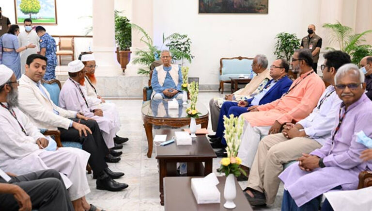 নির্বাচন ভন্ডুল করার অপচেষ্টাকে রুখে দিতে হবে: প্রধান উপদেষ্টা