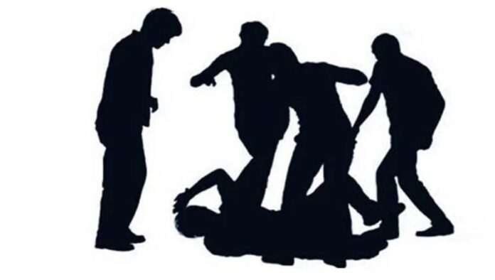 বকেয়া ভাড়া চাওয়ায় ইউনিয়ন বিএনপির কার্যালয়ে পিটিয়ে হত্যার অভিযোগ বকেয়া ভাড়া চাওয়ায় ইউনিয়ন বিএনপির কার্যালয়ে পিটিয়ে হত্যার অভিযোগ