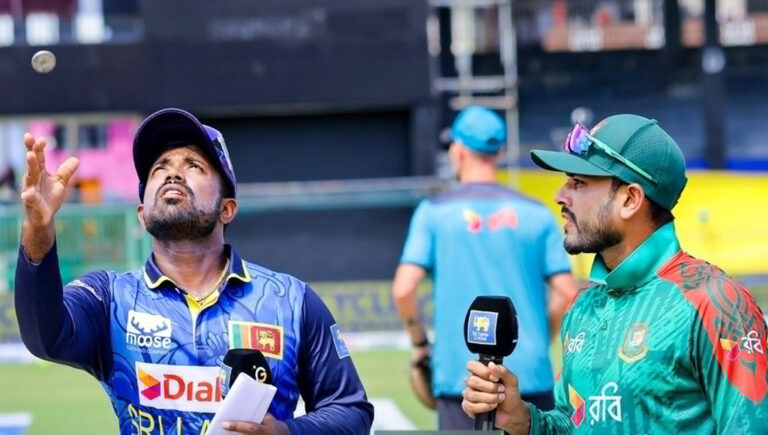 সিরিজ নির্ধারণী ম্যাচে এক পরিবর্তন নিয়ে ফিল্ডিংয়ে বাংলাদেশ