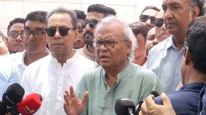 জাতি নির্বাচনী রোডম্যাপের অপেক্ষায় রয়েছে: রিজভী