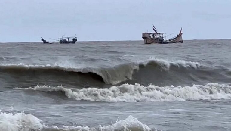 বঙ্গোপসাগরে লঘুচাপের শঙ্কা, বৃষ্টির আভাস