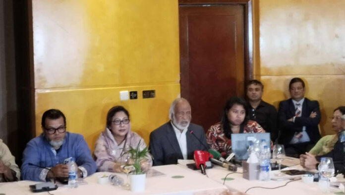 ৫০ শতাংশের বেশি নারী প্রতিনিধিত্ব কেন নয়, প্রশ্ন মঈন খানের