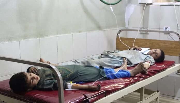 আফগানিস্তানে ভূমিকম্প, প্রাণহানি ৮০০ ছাড়ালো, আহত ২৫০০ আফগানিস্তানে ভূমিকম্প: প্রাণহানি ৮০০ ছাড়ালো, আহত ২৫০০