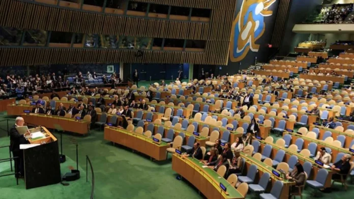 জাতিসংঘে নেতানিয়াহুর ভাষণ শুরু হতেই বেরিয়ে গেলেন অনেক প্রতিনিধি