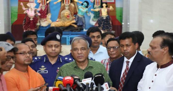 শারদীয় দুর্গাপূজায় নিরাপত্তা ঝুঁকি নেই: স্বরাষ্ট্র উপদেষ্টা