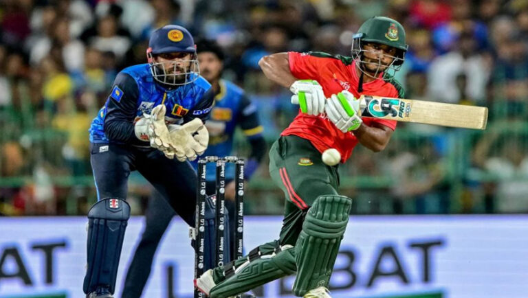 শুরুতেই দুই উইকেট হারিয়ে চাপে বাংলাদেশ