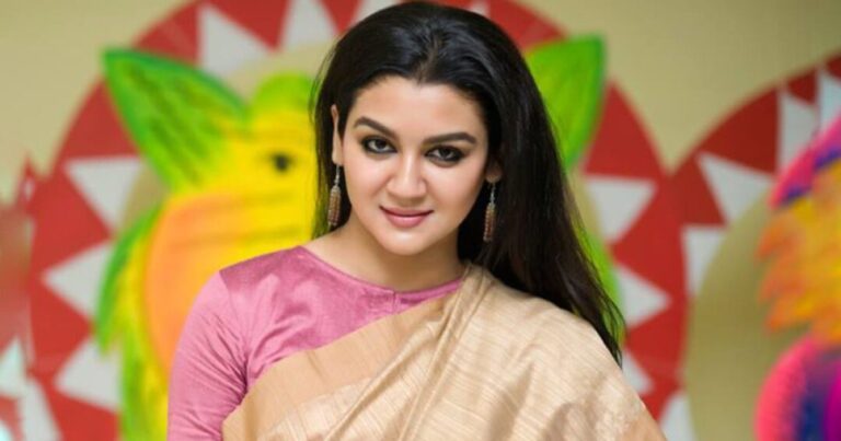 আমাদের পরিচালকরা সত্যিকারের শিল্পীকে নিয়ে বাজি ধরতে রাজি নন: জয়া