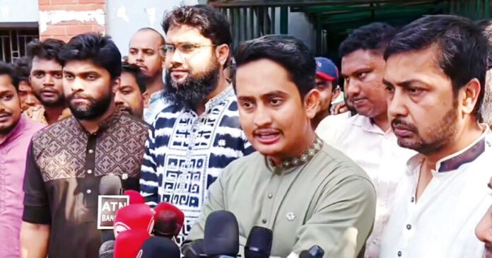 এনসিপিকে শাপলা প্রতীক দিতে আইনগত কোনো বাঁধা নেই, সারজিস আলম এনসিপিকে শাপলা প্রতীক দিতে আইনগত কোনো বাঁধা নেই: সারজিস আলম