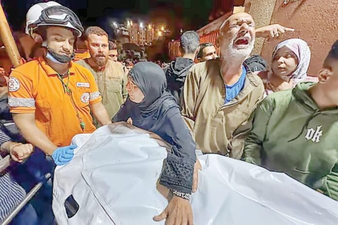 গাজায় ইসরায়েলের ব্যাপক হামলা, শতাধিক নিহত গাজায় ইসরায়েলের ব্যাপক হামলা, শতাধিক নিহত