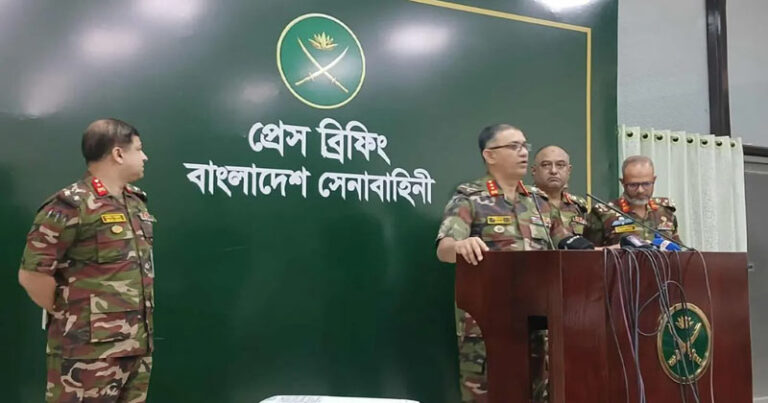 ট্রাইব্যুনালে অভিযুক্ত ১৫ কর্মকর্তা সেনা হেফাজতে